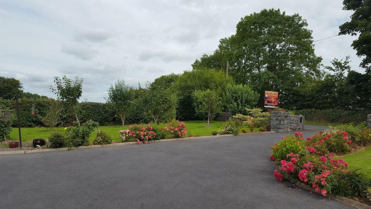Corrib View Lodge Glencorrib  エクステリア 写真